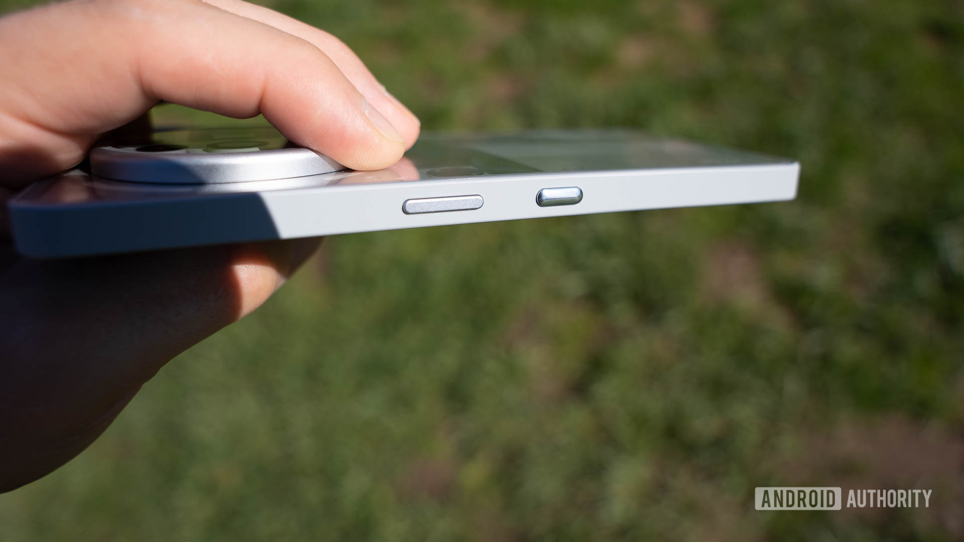 Nothing Phone 3a Pro power button and Essential Key Nothing Phone 3a Pro power button and Essential Key